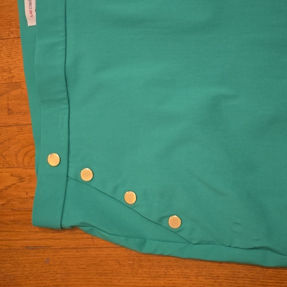 LIZ CLAIBORNE BRAND WOMEN'S PLUS PULL-ON GREEN BERMUDA MID-RISE SHORTS SIZE 3X - Picture 6 of 12